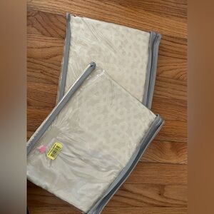 Luxury Hotel Athena beige geo pattern standard shams NWT set of 2